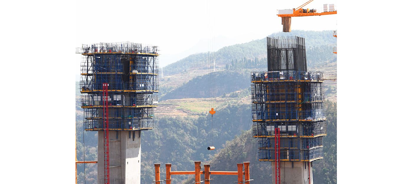 Z-Climb™ ACF100Self-Climbing System Formwork