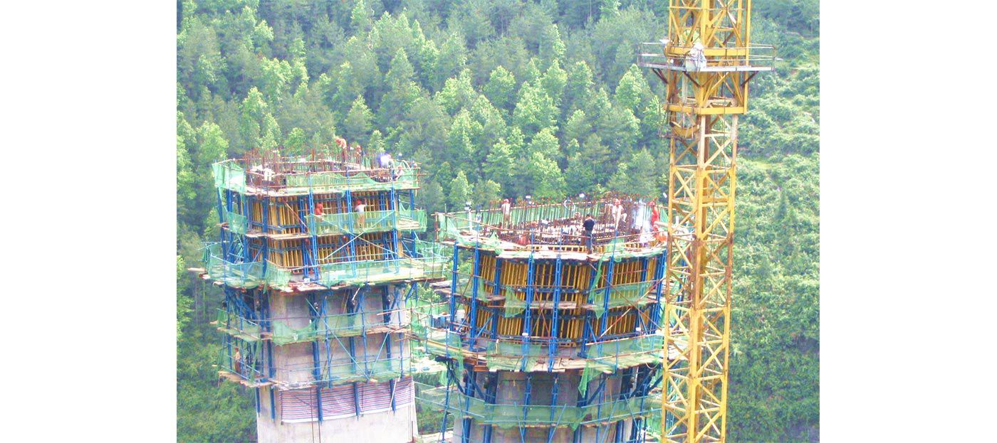 Z-Climb™ ACF100Self-Climbing System Formwork